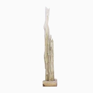 Grande scultura da giardino brutalista in legno