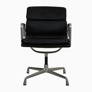 Ea-208 Softpad Chair in Black Leather and Aluminium by Charles Eames, 2000s