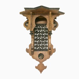 Estantería de finales del siglo XIX al estilo de Carlo Bugatti, década de 1890
