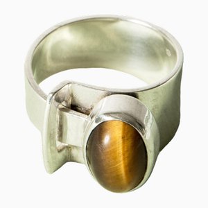 Anello Mid-Century con occhio di tigre di Elis Kauppi, anni '60