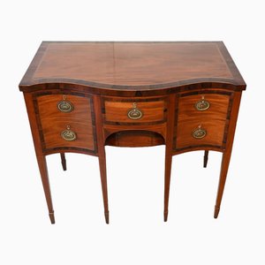 George III Serpentine Sideboard aus Mahagoni, 1790er