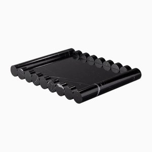 Plateau Marquina Flute en Marbre Noir par Royal Bee Design
