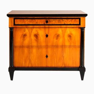 Cajonera Biedermeier antigua, década de 1820