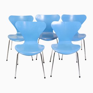 Esstisch Stühle Modell 3107 in Hellblau von Arne Jacobsen für Fritz Hansen, 1980er, 5 . Set