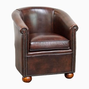 Fauteuil Club en Cuir de Vachette Foncé de Style Anglais avec Pieds Boule