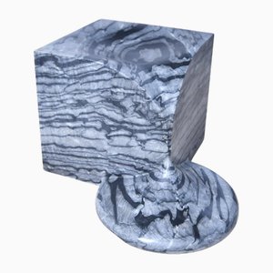 Asiento con escultura de mármol del Etna de Jean Pascal Levy-Trumet