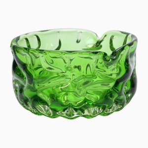 Cuenco de vidrio verde de Pavel Hlava para Crystalex Novy Bor, checo, años 60
