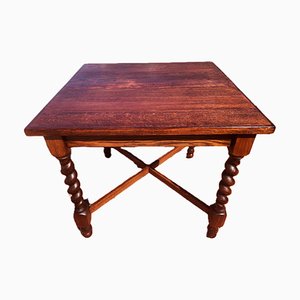 Mesa pequeña cuadrada de roble con columnas en espiral