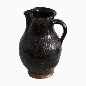 Brocca in gres scuro smaltato, fine XIX secolo