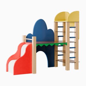 Benjamin Desk by Mario Picardo and Valentin Bony