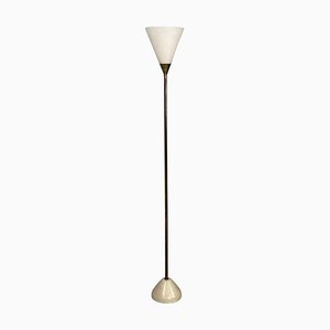 Lámpara de pie italiana Mid-Century moderna de latón, vidrio y hierro, años 50