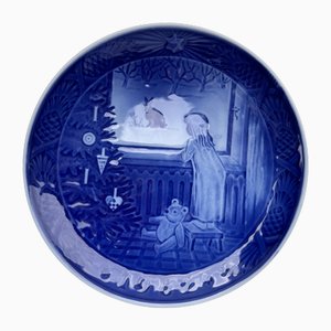 Christmas Plate Waiting for Christmas from Royal Copenhagen, Denmark, 1982