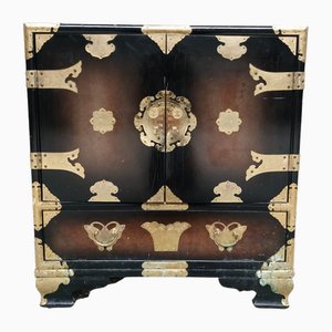 Chinesischer kleiner Schrank, 1980er