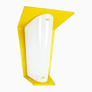 Applique Mid-Century en Métal jaune et Verre Opalin, Italie