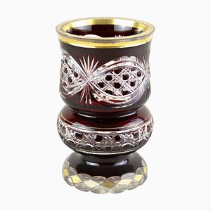 Cáliz Biedermeier de vidrio con revestimiento en rojo rubí, siglo XIX, década de 1840