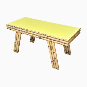 Mesa de centro italiana de bambú y formica amarilla, años 70