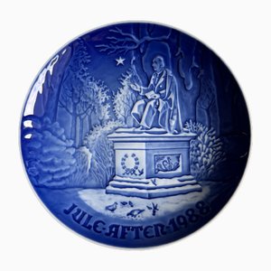 Christmas Plate Hans Christian Andersen in the Kings Garden from Bing & Grondahl, 1988