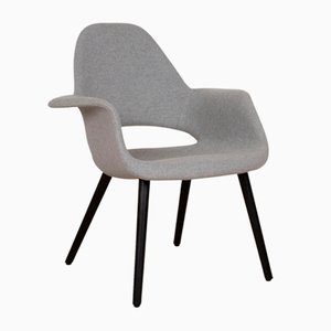 Poltrona Organic Chair in tessuto grigio e struttura di Vitra