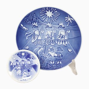 Children's Christmas Plate from Royal Copenhagen, 2006