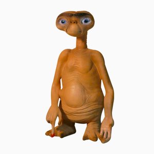 E.T. big Three-Dimensional Statue in Resin and Enamel, 1990s