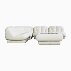 Set da salotto Nuvolone in bouclé bianco di Rino Maturi per Mimo Padova, Italia, anni '70, set di 5