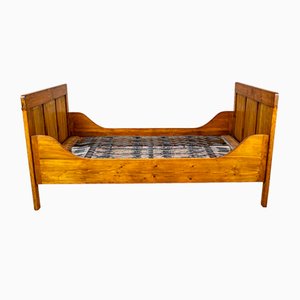Antikes Bett aus Kiefernholz, 1910