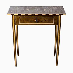 Tavolino intarsiato, XIX secolo