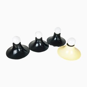 Teti Wand- oder Deckenlampe aus Kunststoff in Schwarz & Elfenbein von Vico Magistretti für Artemide, 1960er