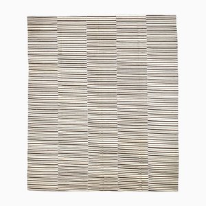 Tappeto Kilim a righe marroni e beige, 1960