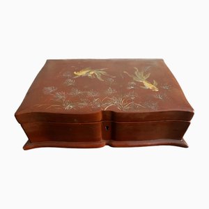 Caja lacada de Nguyen Thành Lê, años 50