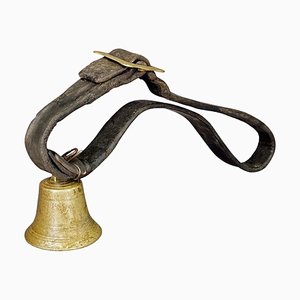 Cloche pour Bovin Antique en Bronze Coulé, Suisse, 1890s