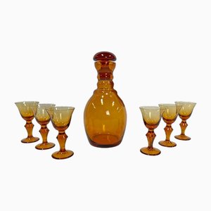 Set da liquore Mid-Century in cristallo ambrato, Repubblica Ceca, set di 7