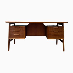 Mid-Century Modell 75 Schreibtisch aus Teak von Omann Jun, 1960er