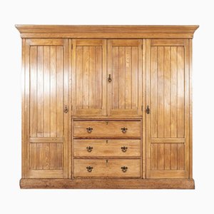 Large 19th Century English Country House Ash Linen Press, 1890s