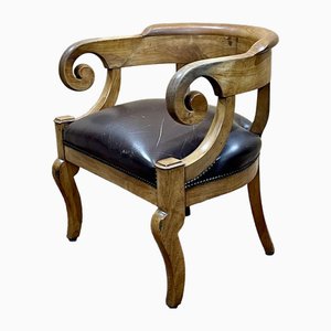 Poltrona, Francia, XIX secolo in legno di ciliegio e seduta in pelle