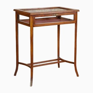 Vintage Side Table in Mahogany