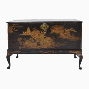 18th Century Chest of Drawers in Gold Hand Painted on Lacquered, 1890s