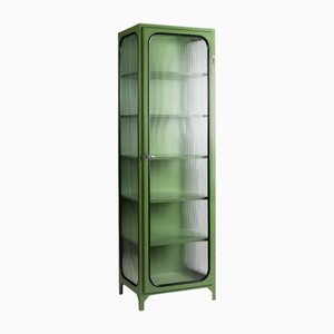 Mobiletto incapsulato Matcha in metallo di Israel Basch per Ikigai