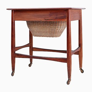 Table d'Appoint Mid-Century Scandinave en Teck par Johannes Andersen