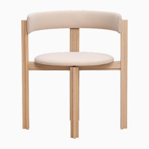 Silla Principal de Bodil Kjaer para Karakter