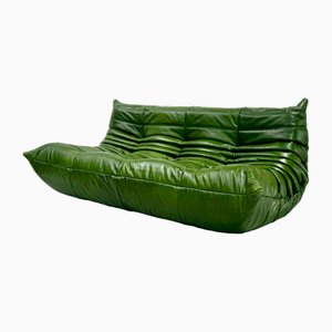 Divano a tre posti Togo in pelle verde di Michel Ducaroy per Ligne Roset