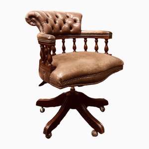 Englischer Chesterfield Captain Chair