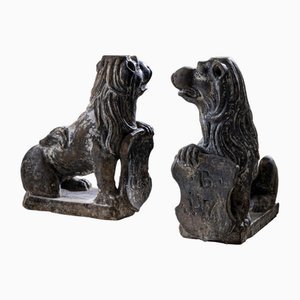 Sculptures of Lions, 1701, Pierre, Set de 2