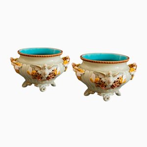Macetas de mayólica para golondrinas de Sarreguemines, década de 1880. Juego de 2