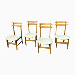 Sedie in stile scandinavo in quercia chiara e tessuto bouclè attribuite ad Amma Studio, anni '60, set di 4