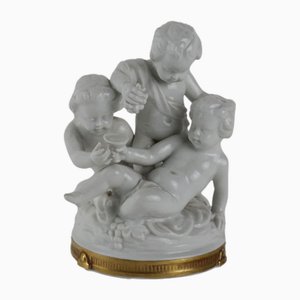 Angelots Bacchants en Porcelaine de Rudolstadt
