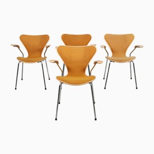 Series 7 Sjuan Chairs by Arne Jacobsen for Fritz Hansen, 1980s, Set of 4