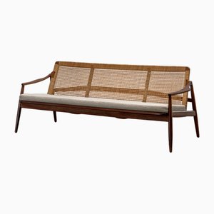 Sofá Mid-Century moderno de teca y caña de Hartmut Lohmeyer para Wilkhahn, años 50