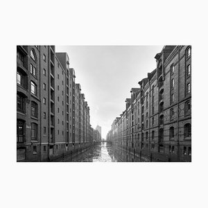 Lámina fotográfica Luca Battaglia, Folding Cities # 05, 2022