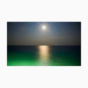 Sumit Mehndiratta, Maldivas Full Moon, 2023, Impresión en lienzo de pigmento de archivo